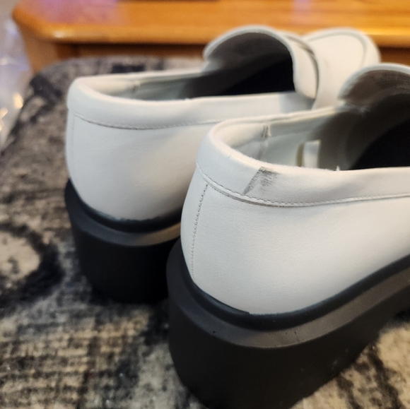 Wild Fable Shoes Womens 9 Platform Loafer White Faux Leather Casual Comfort - Picture 12 of 14